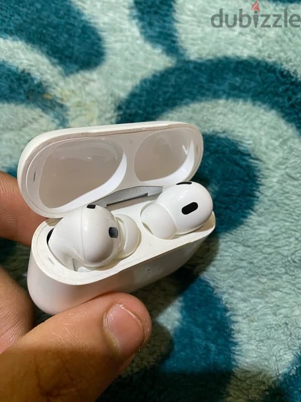 Apple Airpods pro 2nd generation 11