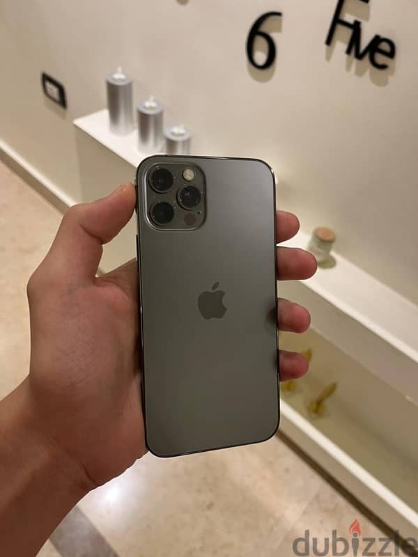 iPhone 12 pro 0