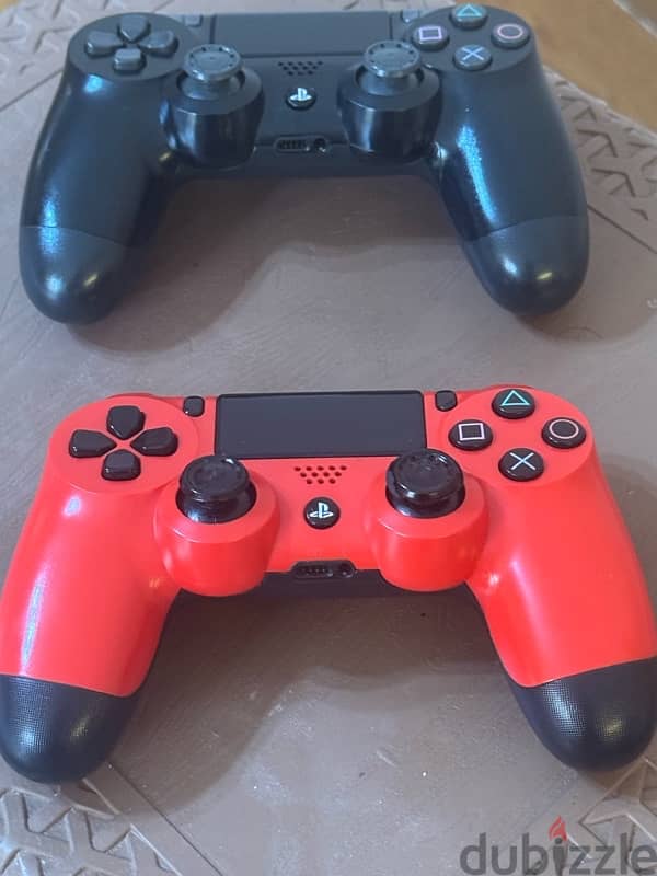 original joystick PS4 from UAE 1