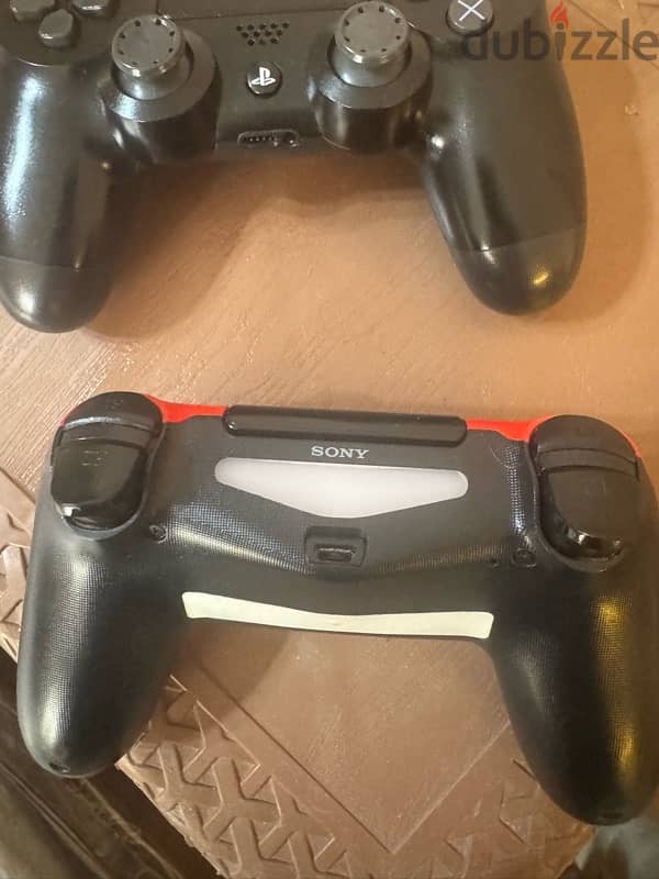 original joystick PS4 from UAE 3