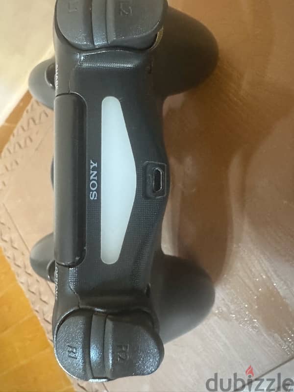 original joystick PS4 from UAE 6