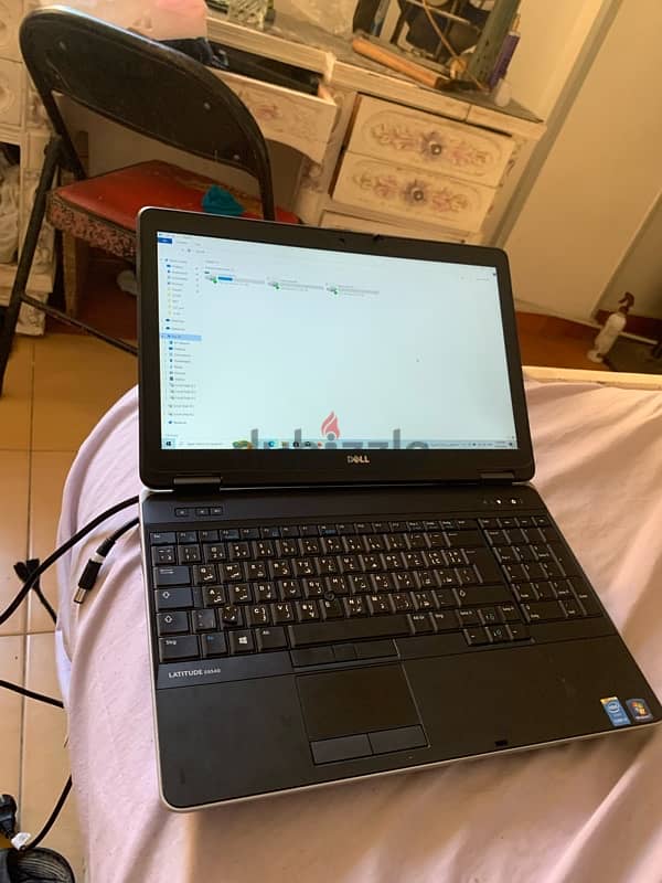 لابتوب Dell E6540 بكارتين شاشة بسعر مغري 15