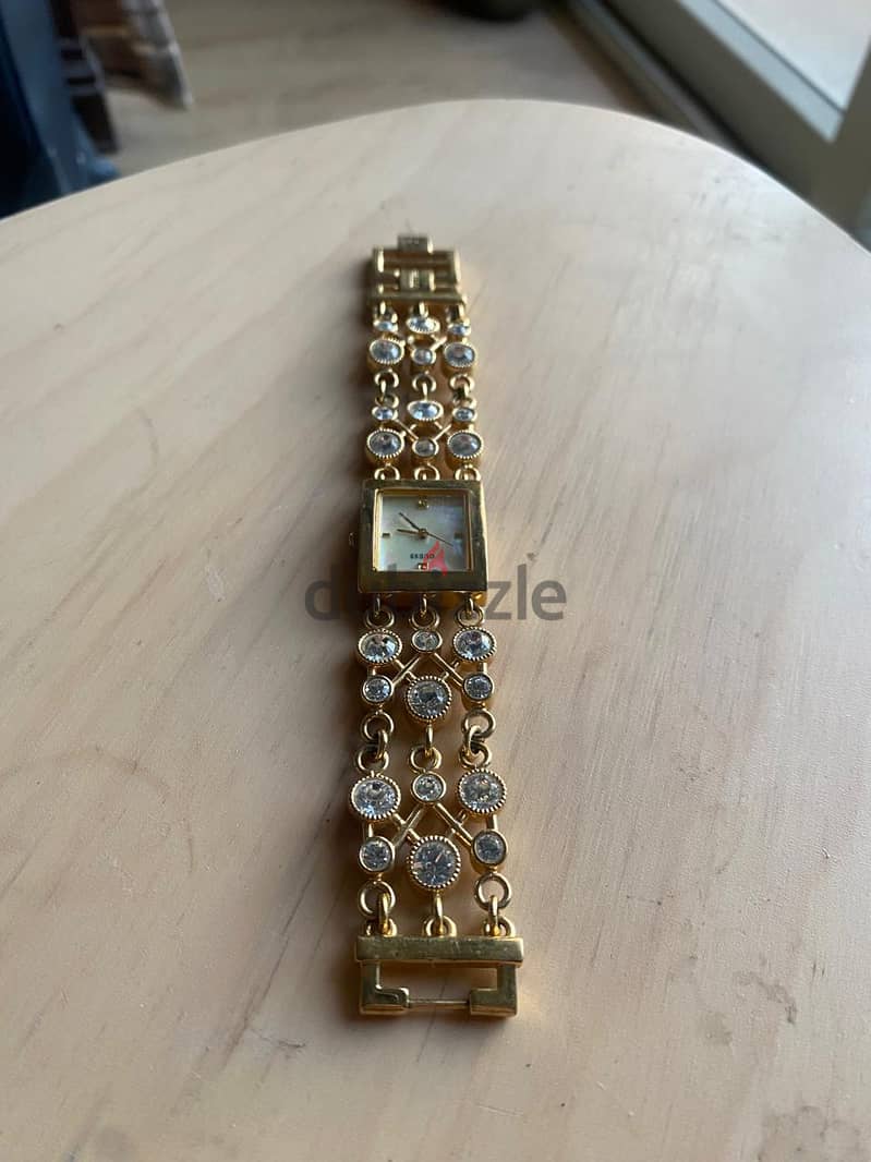 Guess ladies watch 1