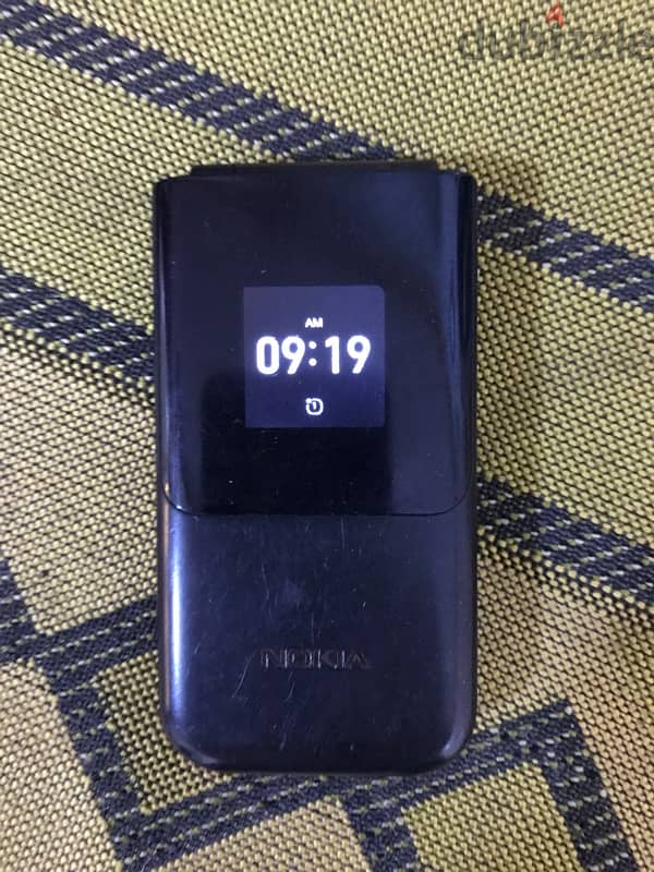 nokia flip 2720 0