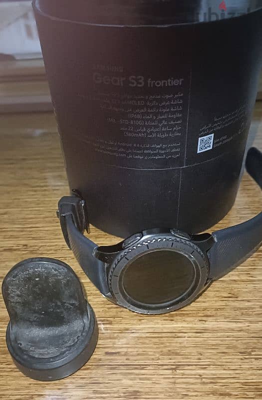 ساعة سمارت سامسونج gear s3 frontier بالكرتونة وكل مشتملاتها 0