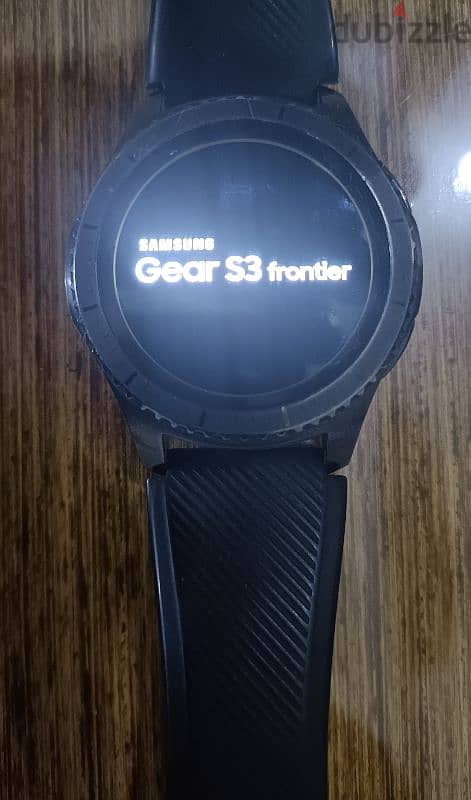 ساعة سمارت سامسونج gear s3 frontier بالكرتونة وكل مشتملاتها 7