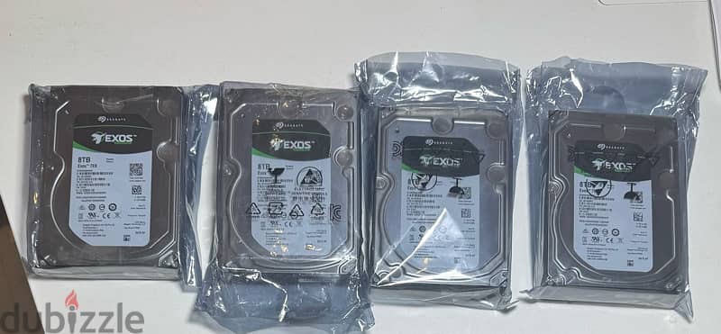 Seagate 8TB Exos 7E8 7200 rpm SATA III 3.5″ Internal HDD 4