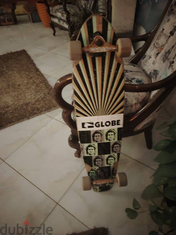 Globe Skateboard 0