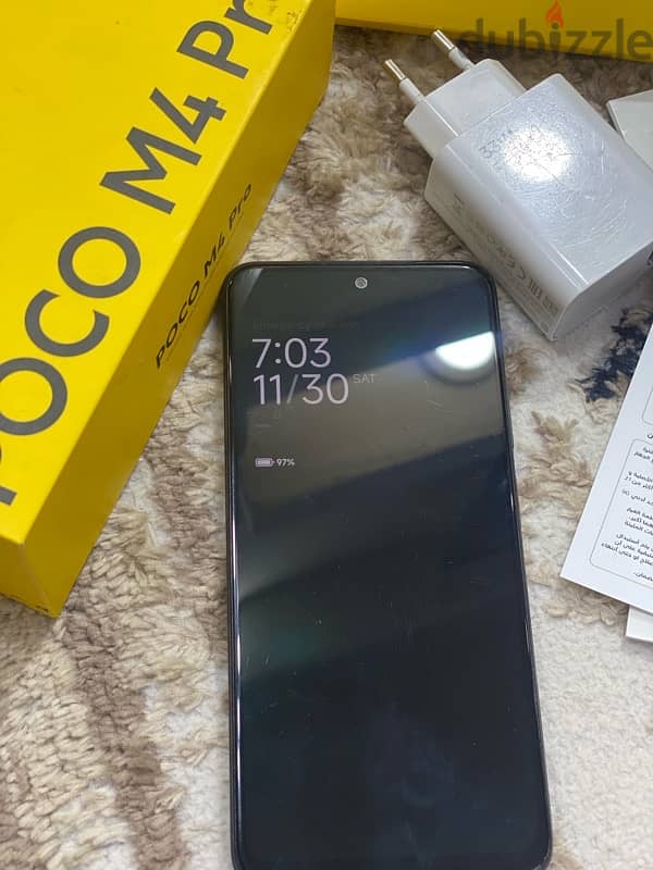 Poco M4 pro معاه كل مشتملاته 5