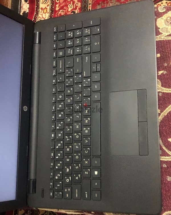 لاب hp  حاله ممتازه كالجديد 1