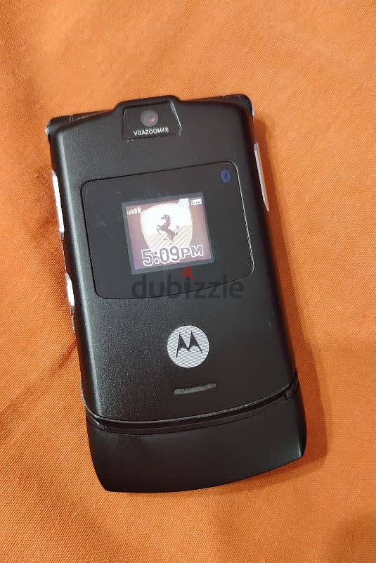 موتورولا v3 ،Motorola black 1