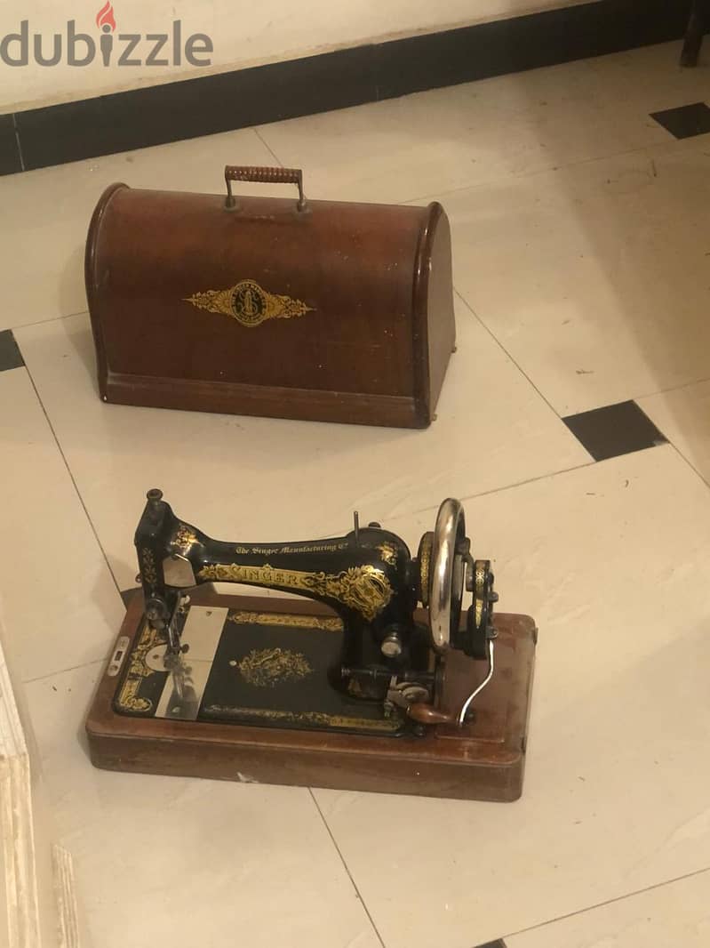 Antique Singer sewing machine 2