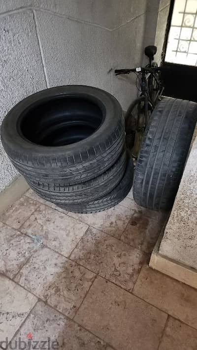 4 فرد كوتش بريدجستون225/55/R18