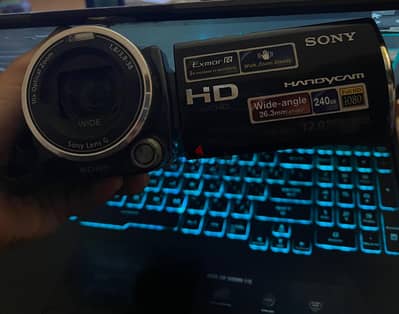 SONY handycam HDR-XR550E