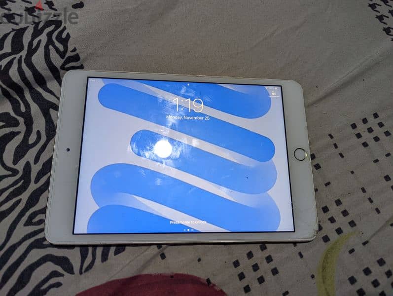 ipad mini very good 4