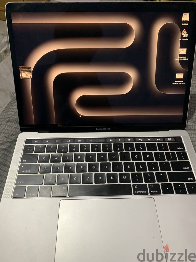 APPLE 13'3 MACBOOK PRO TOUCHBAR 2017 3