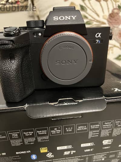 للبيع بحالة الزيرووووو Sony a7 s iii شتر الف صورة فقط