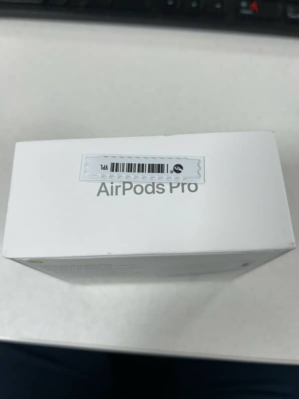 Airpods Pro 2nd Gen NEW SEALED 3