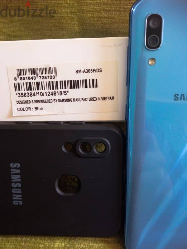 Samsung galaxy A30 9