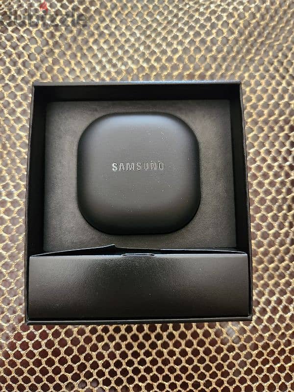 Samsung Galaxy buds 2 pro 1