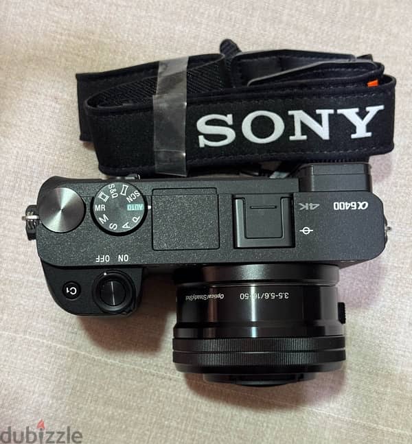 Sony Alpha a6400 Mirrorless Camera with 16-50mm Lens 4