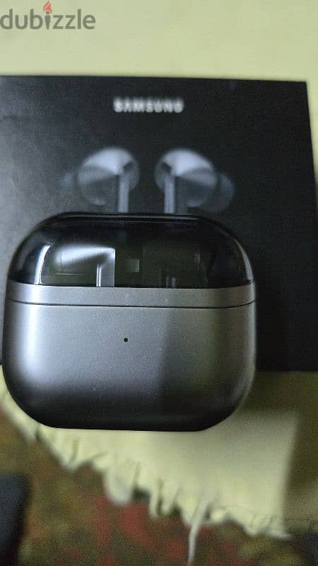 Samsung buds 3 pro 1