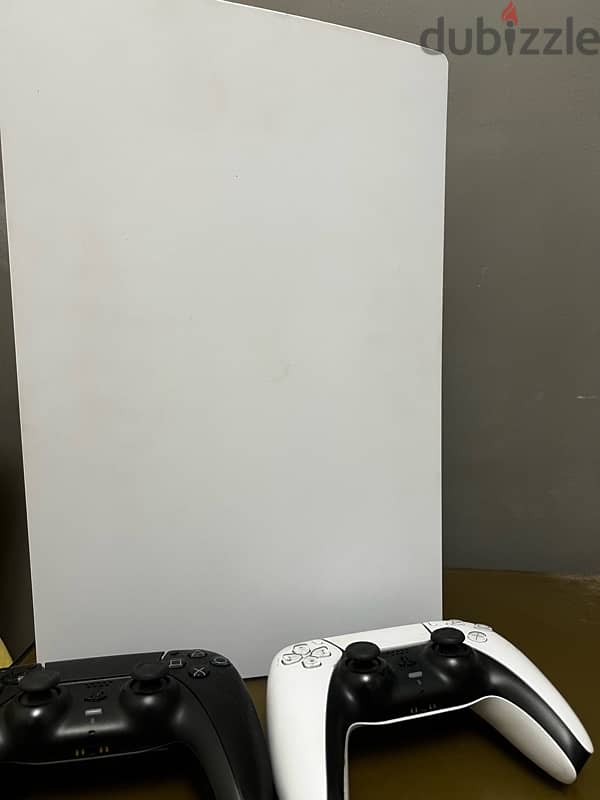 ps5 with 2 controllers 1