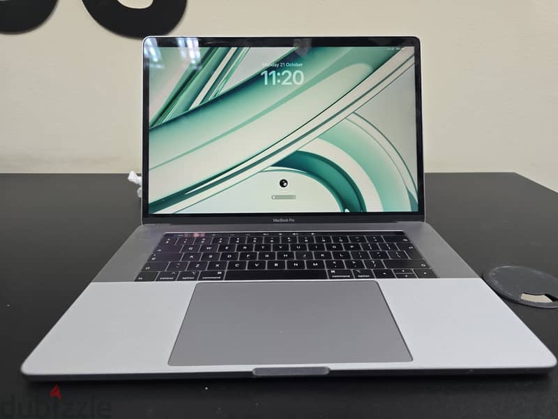 MacBook Pro 15-inch, 2019 (Like New) 0