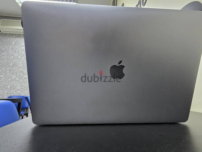 MacBook Pro 15-inch, 2019 (Like New) 3