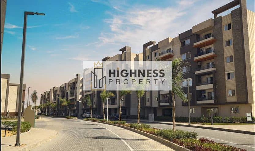 Stand alone duplex for sale with a 170 m terrace next to the Hunting Club and minutes from Mall of Arabia in the heart of Sheikh Zayed from Al Attal i 0