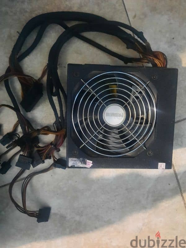 power supply 500w  جديد و مش مستخدم مع كل القطع 0