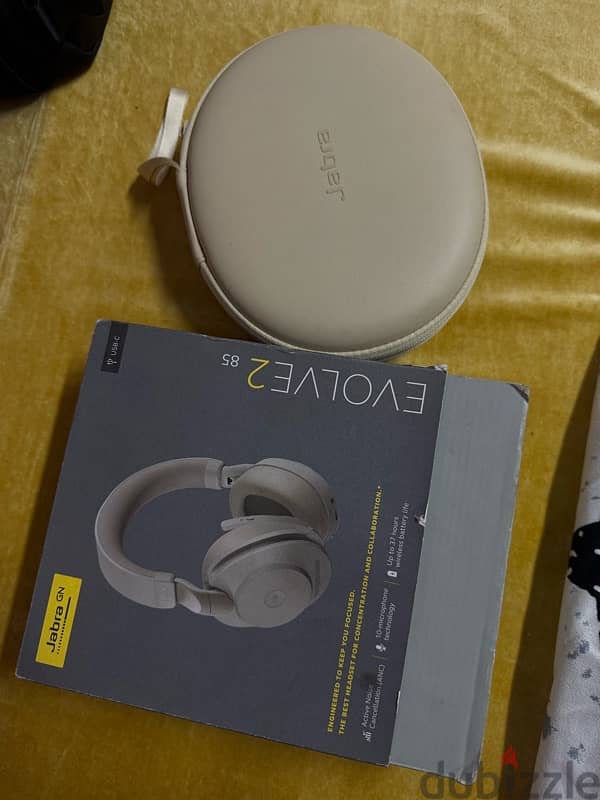 للبيع سماعه Jabra Evolve 2 85 بحاله ممتازه 5