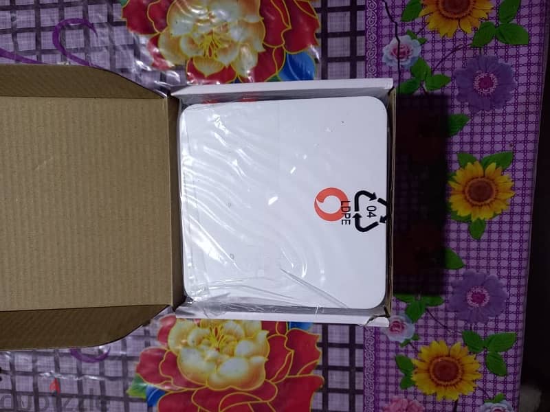 Vodafone Home Wireless Router راوتر فودافون هوم وايرليس 1