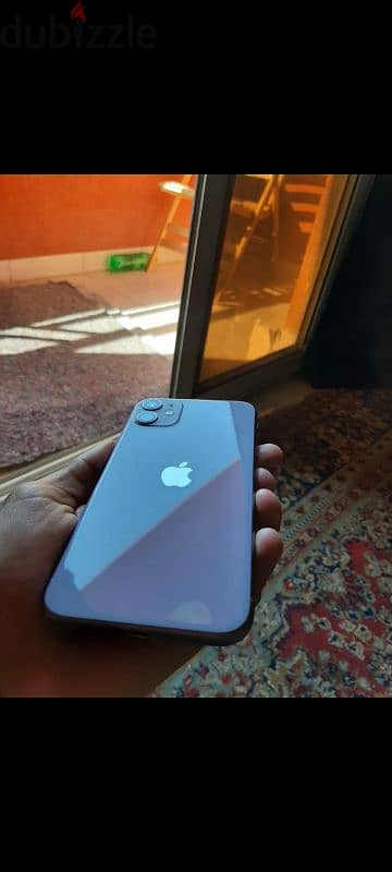 iphone 11 like new 4