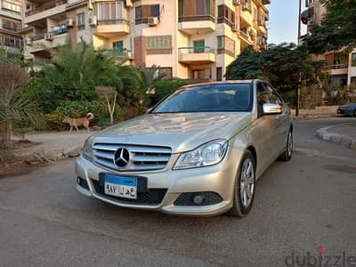 مرسيدس بنز سي 180 2012 Mercedes-Benz C180