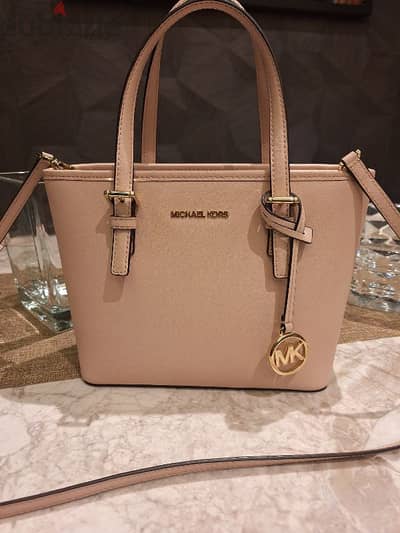 Micheal Kors small bag