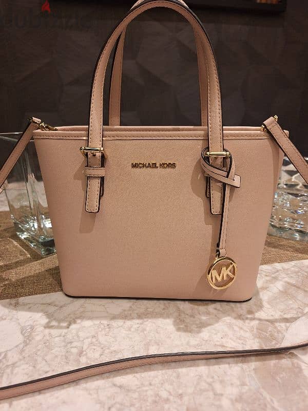 Micheal Kors small bag 0