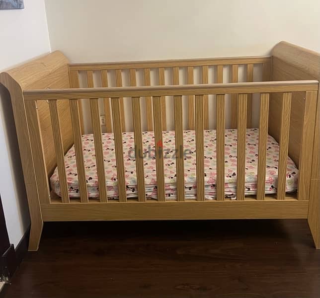 mothercare wooden italian baby crib 2