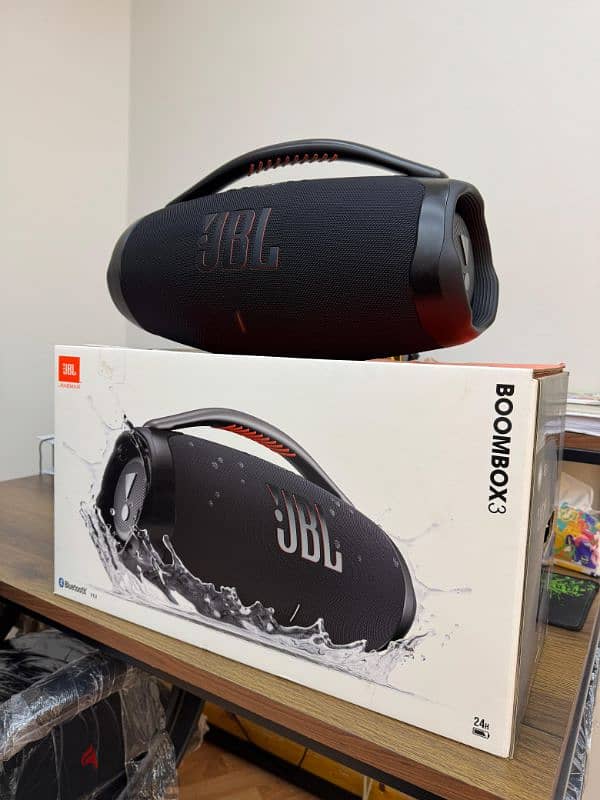 سماعة jbl bombox 3 0