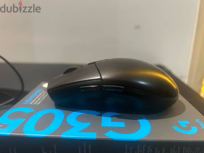 Logitech G305 wireless with box 1