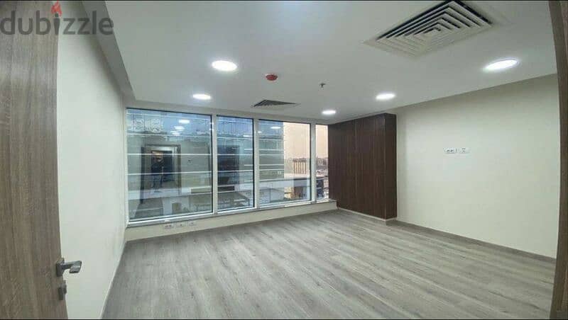 مكتب اداري للايجار 108م ع شارع التسعين ف التجمع الخامس Office For Rent 0