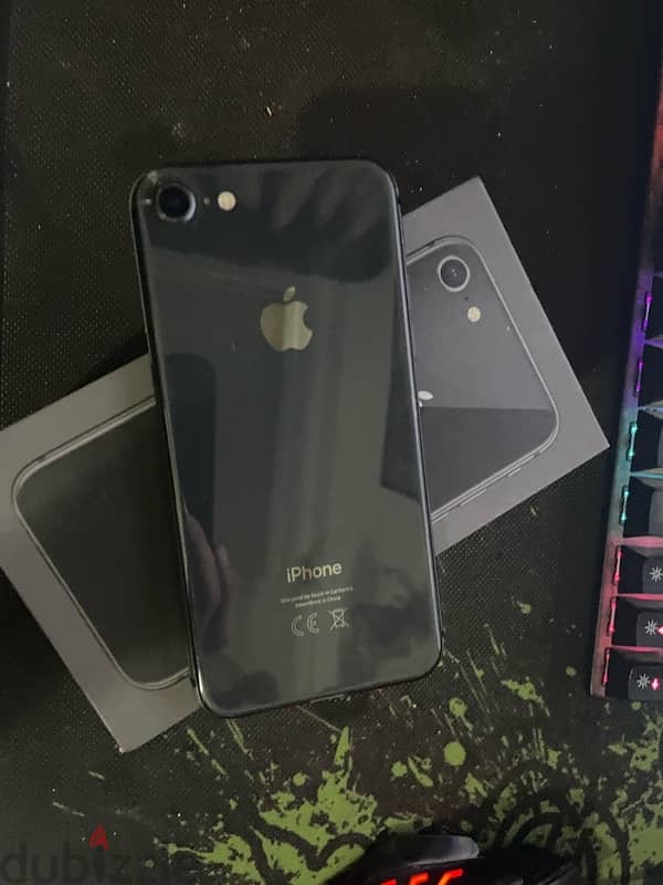 iPhone 8 64gb 1