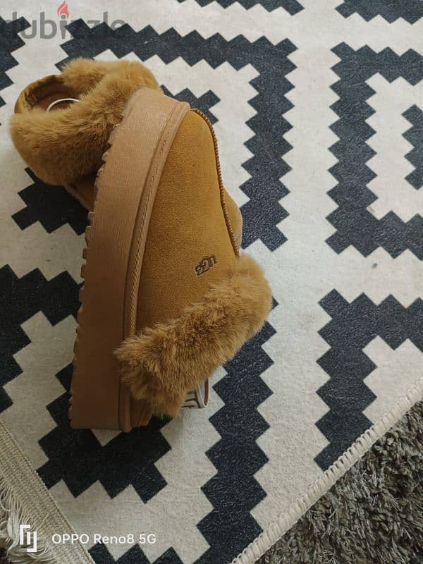 ugG اتلبس ساعتين 2