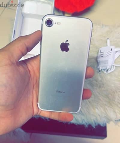 iphone 7 عادي