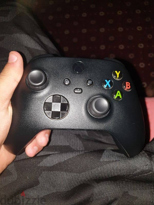 Xbox series x in new condition 3