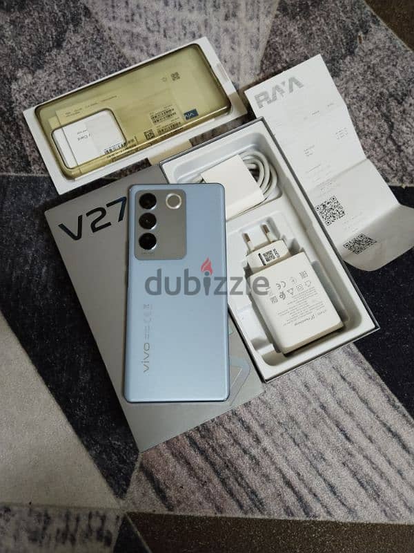 vivo V27 (5G) 256GB. 8GB 0