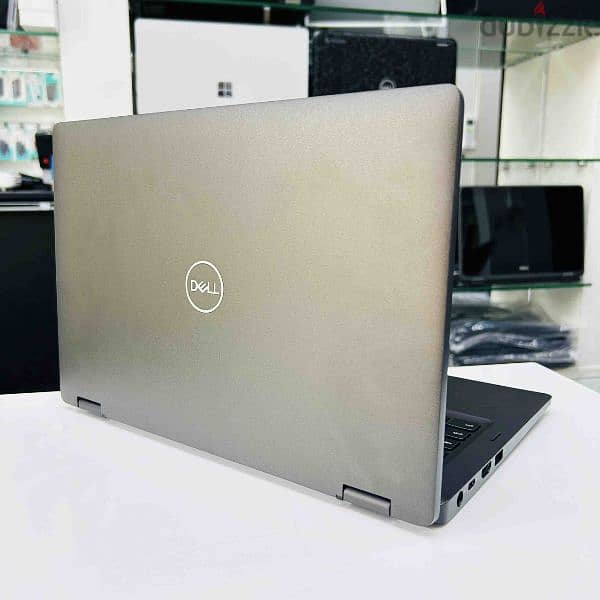 Dell Latitude 5300 2 in 1 2