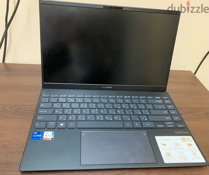 Asus ZenBook14 UX425E 1