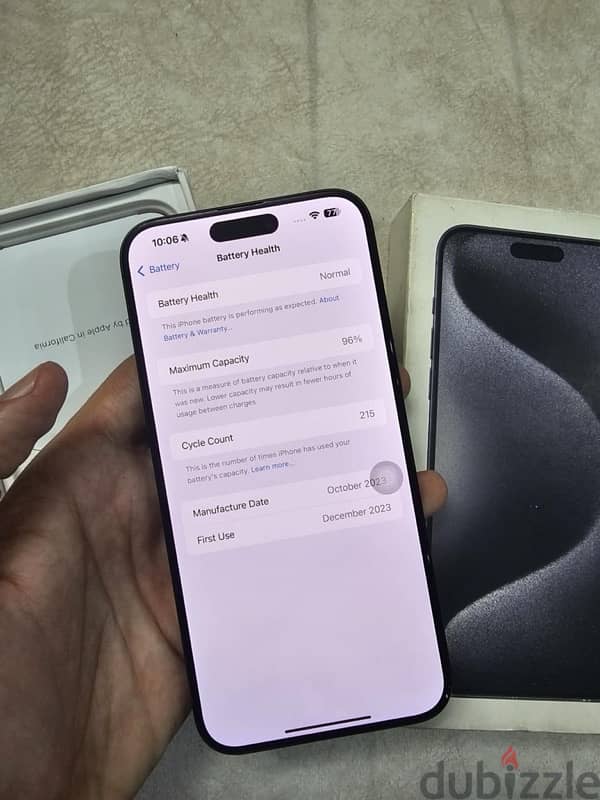 15 pro max 256 ZA خطين بطاريه ٩٦ بالعلبه بس فيه شوية خدوش سطحيه بس 3