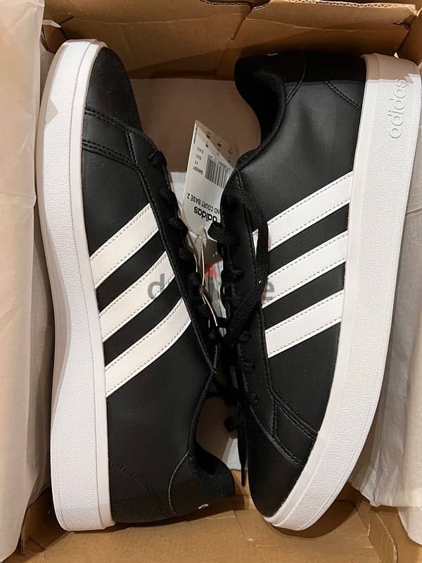 Adidas Grandcourt size 46  اديداس جراند كورت مقاس ٤٦ 0